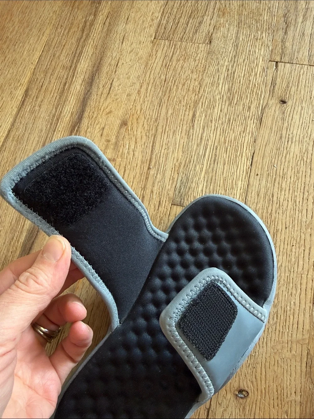 Under Armour Ignite Pro 8 Slide Sandals Gray Black Memory Foam Size 12